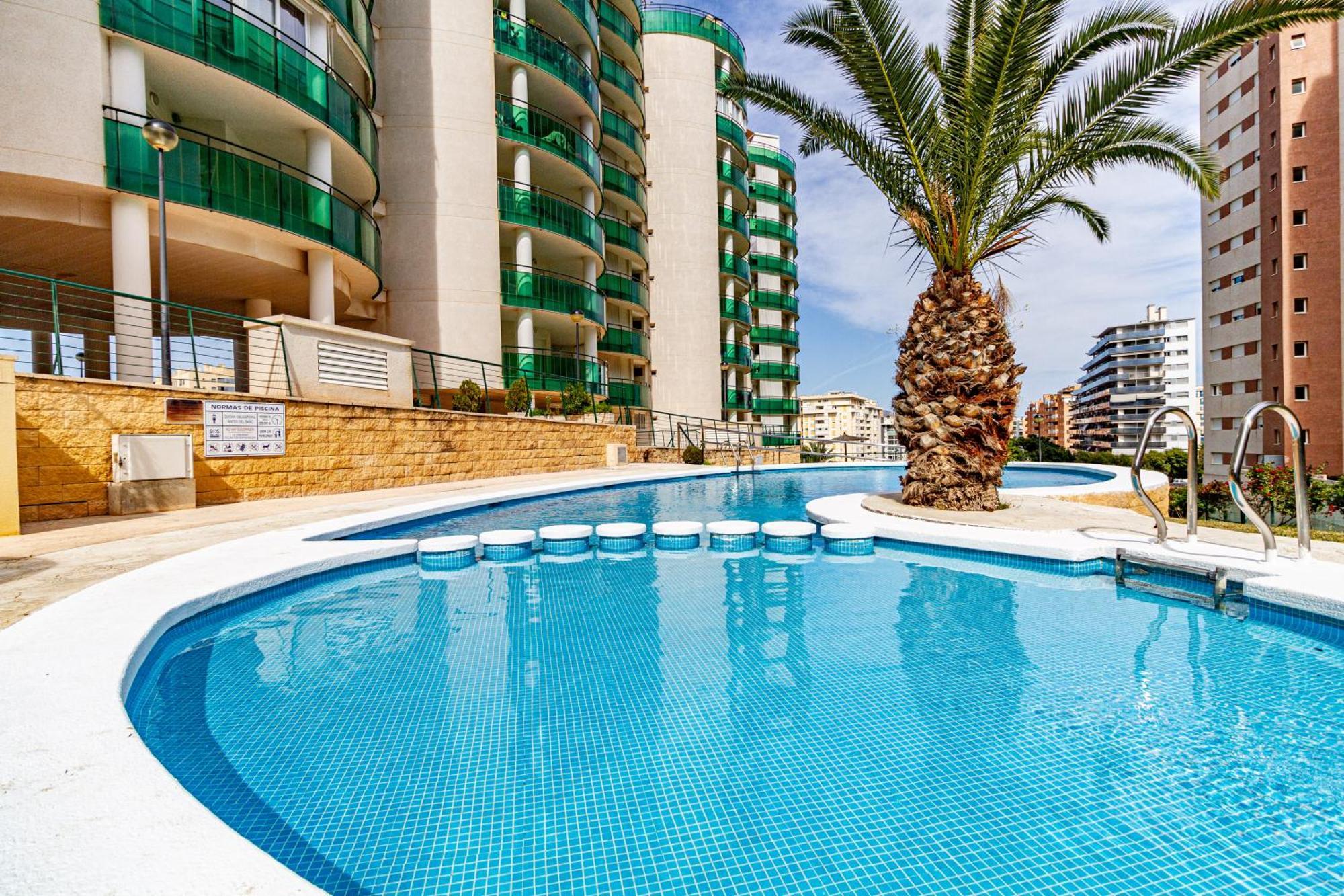 Apartment Vilapark With Pool, Free Parking, Terrace, Beach Μπένιντορμ Εξωτερικό φωτογραφία